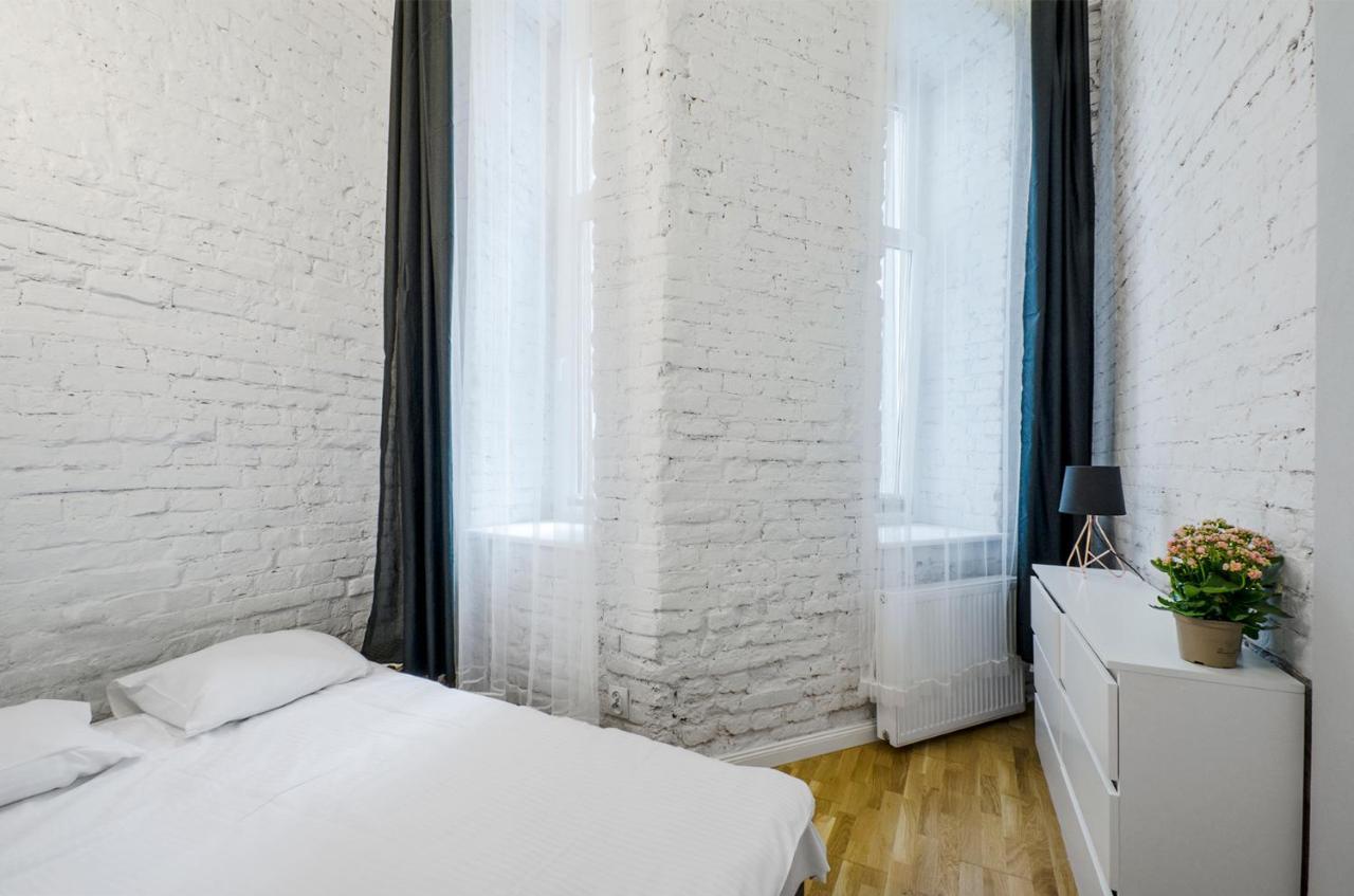 Standard Apartment On 6 Sierpnia Łódź Eksteriør billede