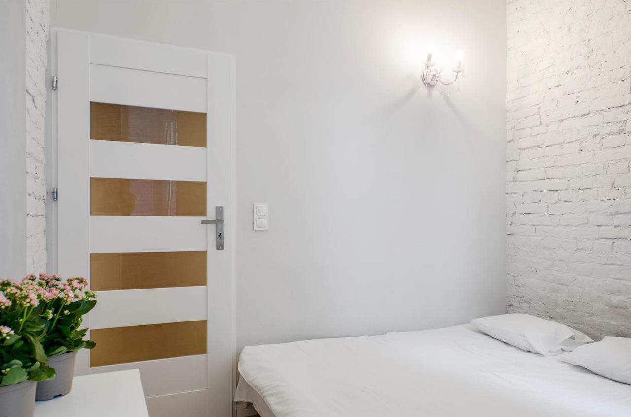 Standard Apartment On 6 Sierpnia Łódź Eksteriør billede